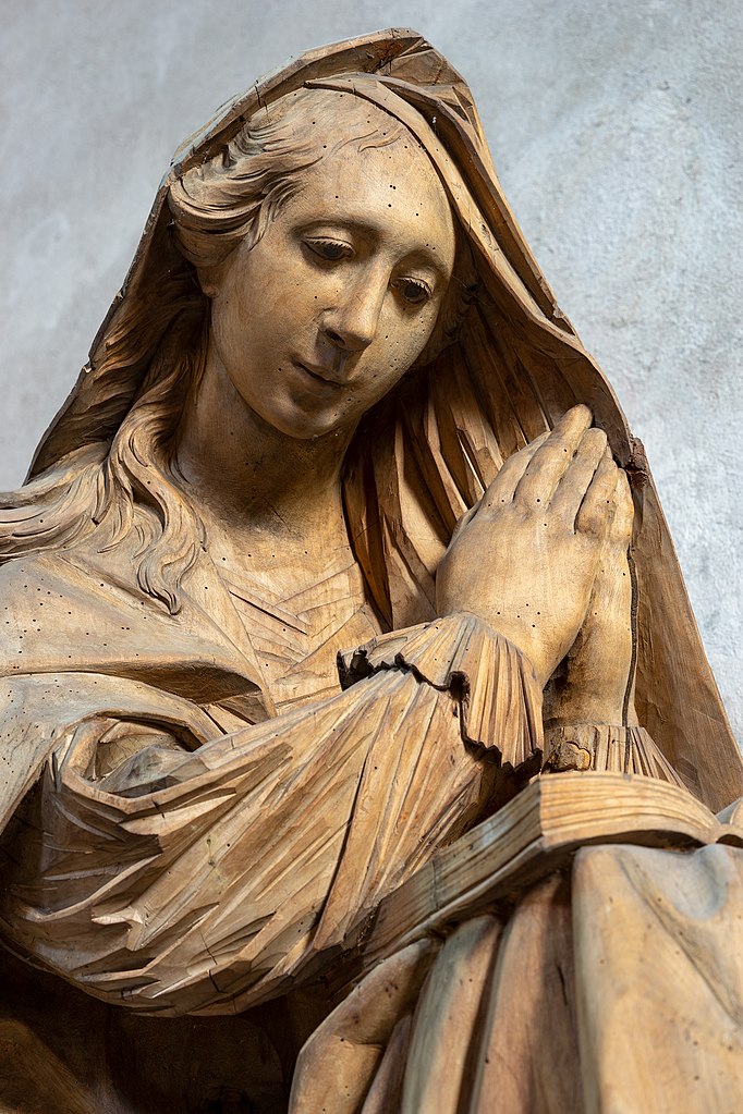 Saint Mary, praying