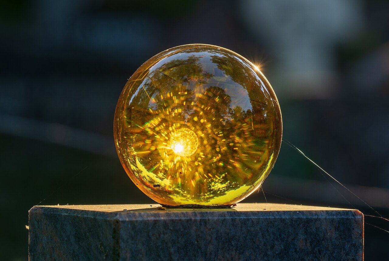 Spherical reflection